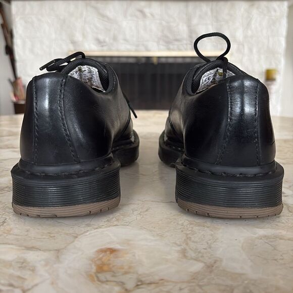 Dr. Martens Black Noir Leather Anti Slip Safety Shoes Air Wair Comfort Unisex - Picture 9 of 15